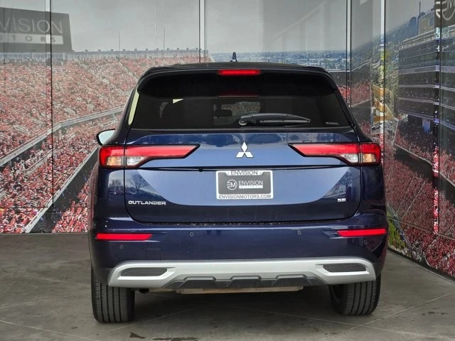 2024 Mitsubishi Outlander - Image 7 of 12