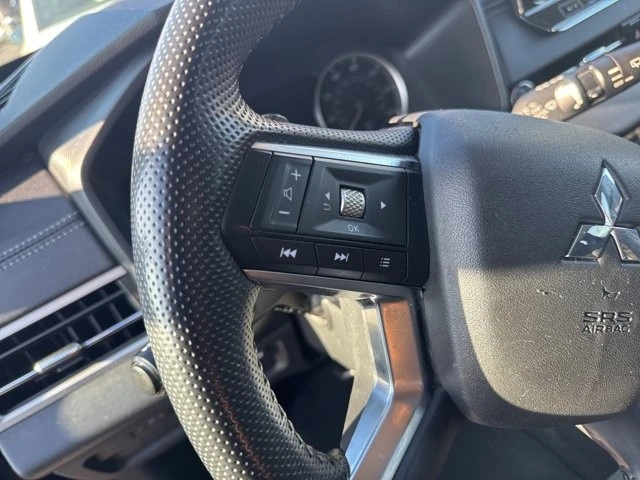 2024 Mitsubishi Outlander - Image 9 of 12