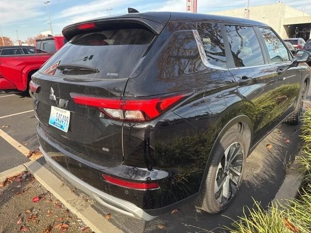 2024 Mitsubishi Outlander - Image 6 of 12