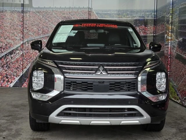 2024 Mitsubishi Outlander - Image 3 of 12