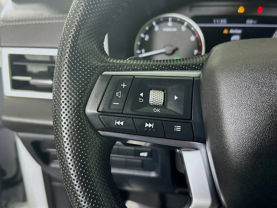 2024 Mitsubishi Outlander - Image 15 of 19