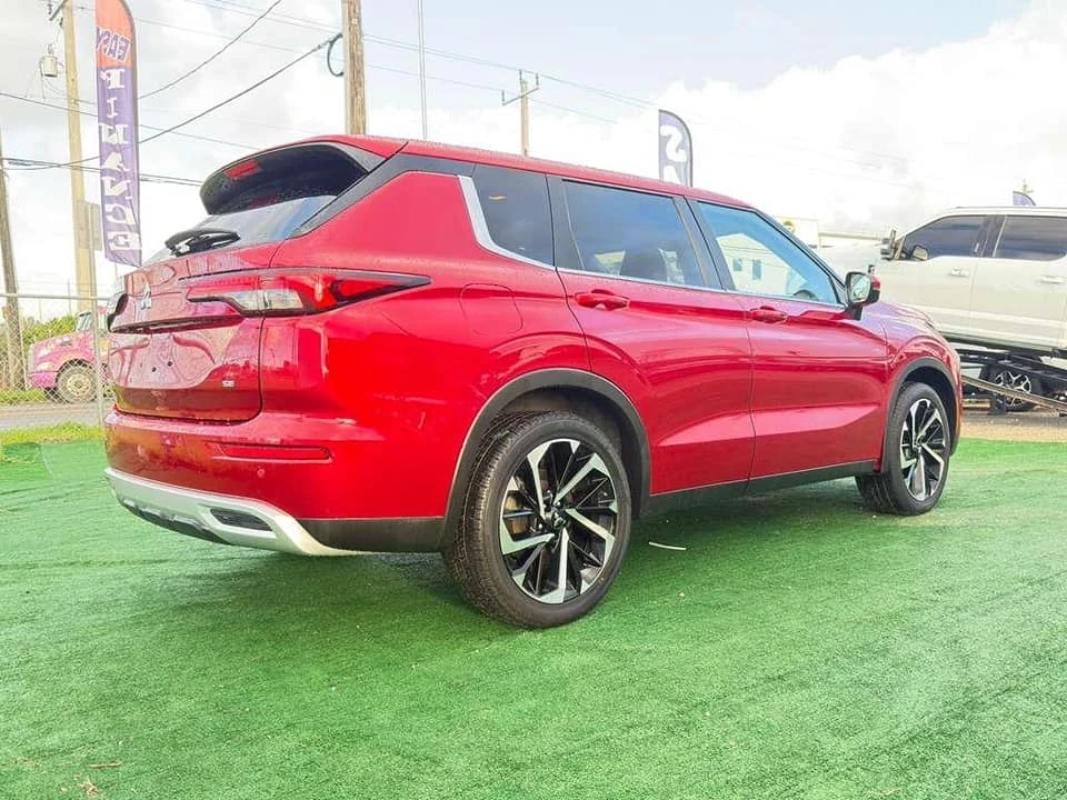 2024 Mitsubishi Outlander - Image 7 of 11