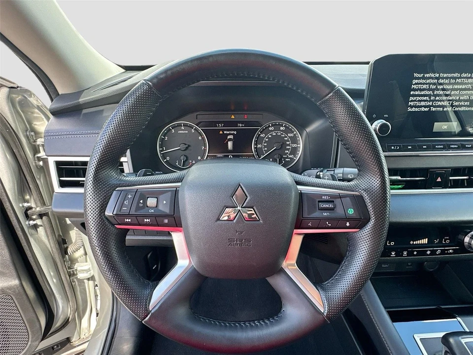 2024 Mitsubishi Outlander - Image 11 of 21