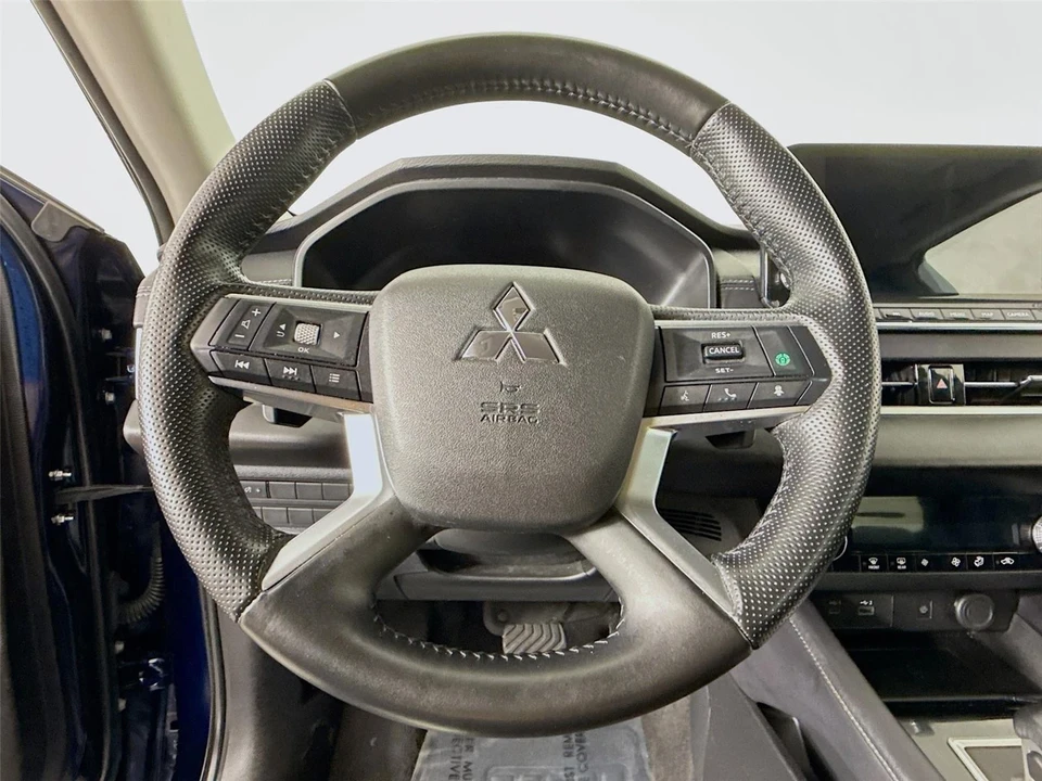2024 Mitsubishi Outlander - Image 10 of 21