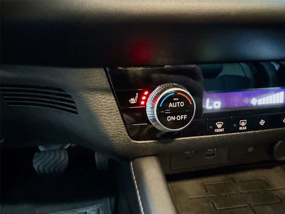 2024 Mitsubishi Outlander - Image 12 of 31