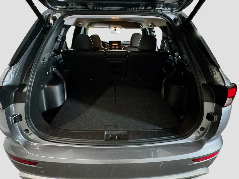 2024 Mitsubishi Outlander - Image 19 of 31