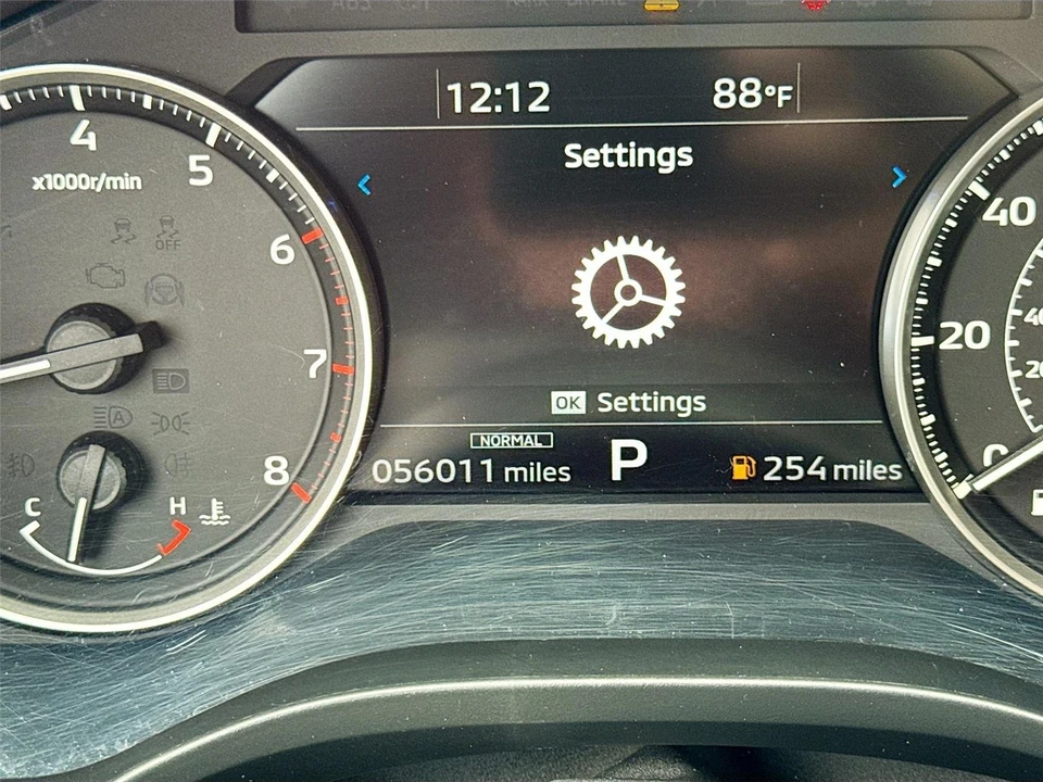 2024 Mitsubishi Outlander - Image 12 of 21