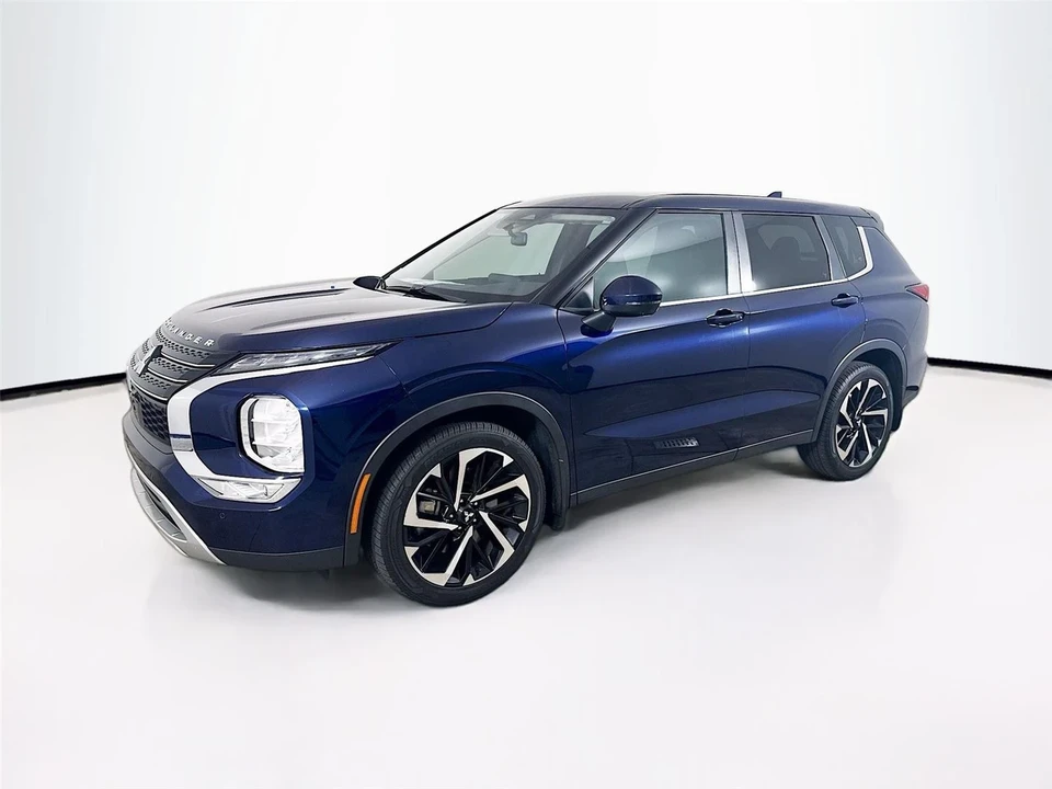 2024 Mitsubishi Outlander - Image 3 of 14