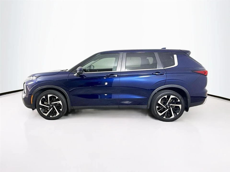 2024 Mitsubishi Outlander - Image 4 of 14