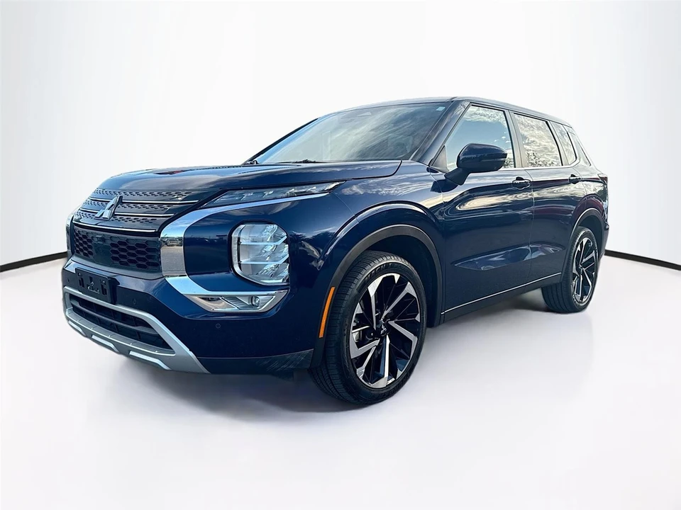 2024 Mitsubishi Outlander - Image 3 of 21