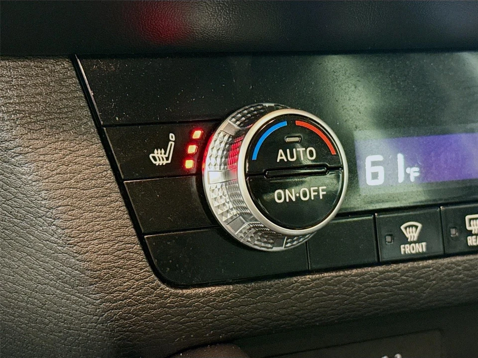 2024 Mitsubishi Outlander - Image 20 of 21
