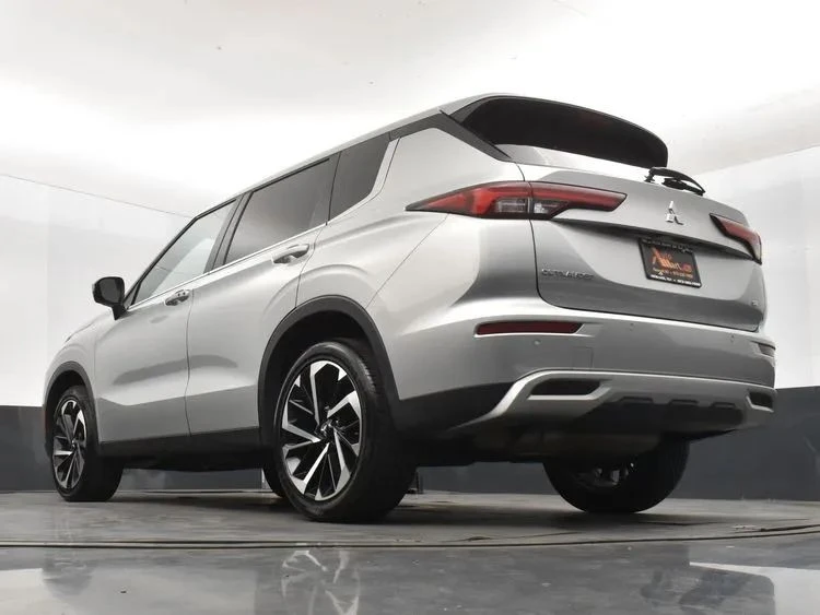 2024 Mitsubishi Outlander - Image 12 of 12