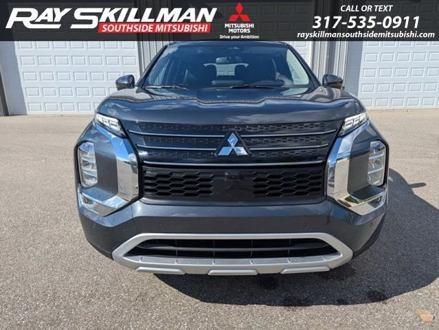 2024 Mitsubishi Outlander - Image 2 of 20