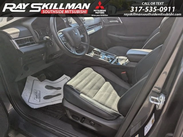 2024 Mitsubishi Outlander - Image 19 of 20