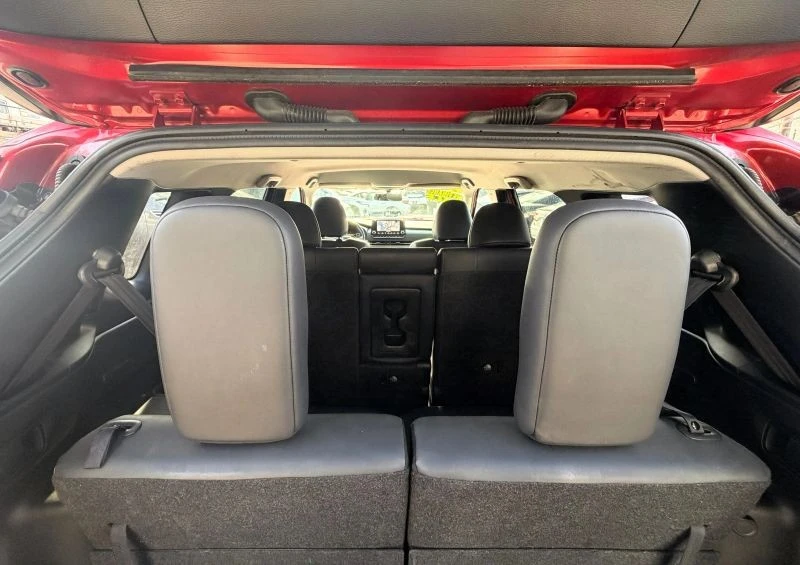 2024 Mitsubishi Outlander - Image 8 of 12