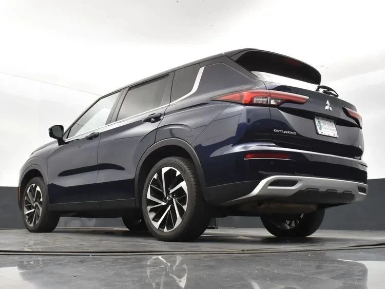 2024 Mitsubishi Outlander - Image 12 of 12