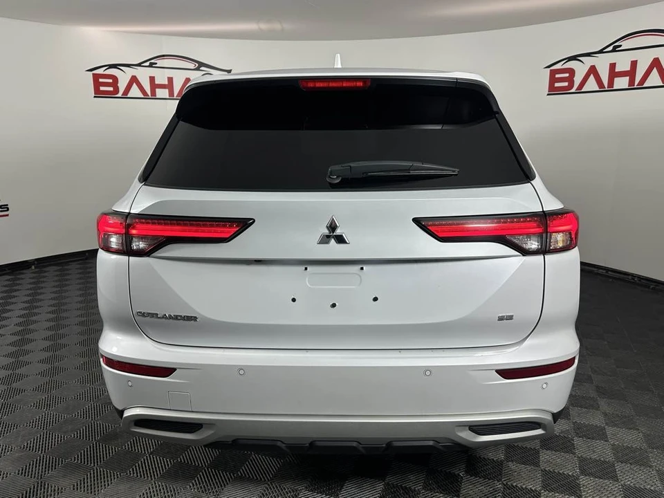 2024 Mitsubishi Outlander - Image 7 of 21