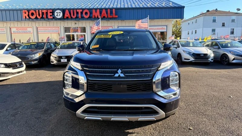 2024 Mitsubishi Outlander - Image 3 of 12