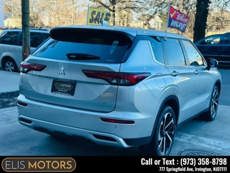 2024 Mitsubishi Outlander - Image 4 of 12