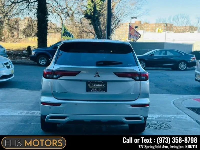 2024 Mitsubishi Outlander - Image 5 of 12