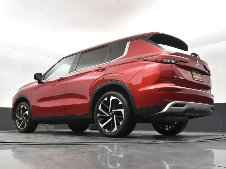 2024 Mitsubishi Outlander - Image 12 of 12