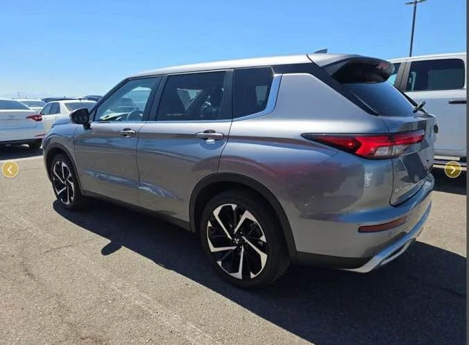 2024 Mitsubishi Outlander - Image 3 of 9