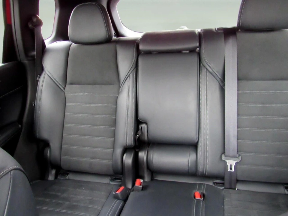 2024 Mitsubishi Outlander - Image 8 of 12