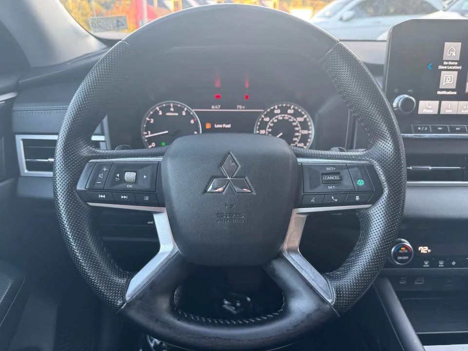 2024 Mitsubishi Outlander - Image 19 of 20