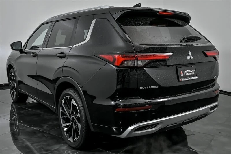 2024 Mitsubishi Outlander - Image 9 of 21