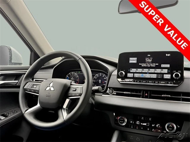 2024 Mitsubishi Outlander - Image 14 of 21