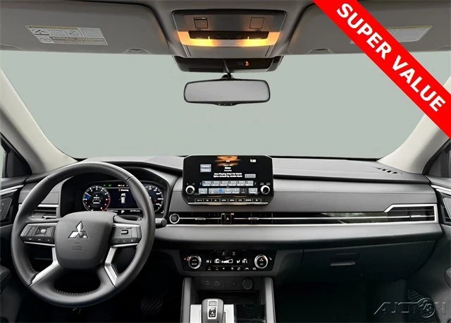 2024 Mitsubishi Outlander - Image 13 of 21