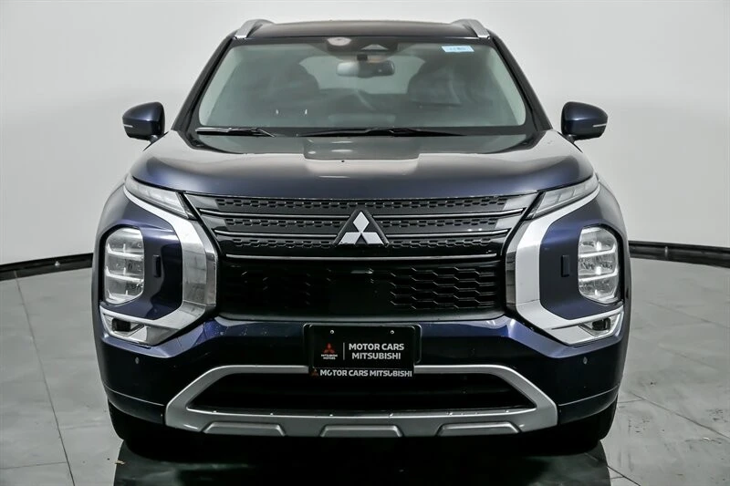 2024 Mitsubishi Outlander - Image 4 of 12
