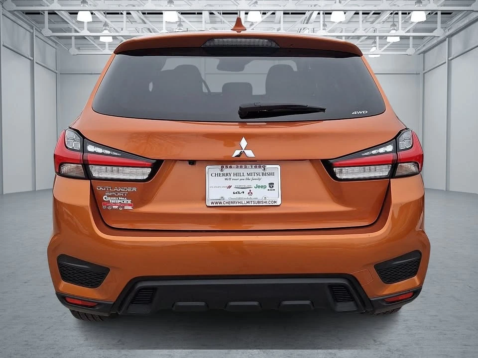 2024 Mitsubishi Outlander - Image 4 of 20