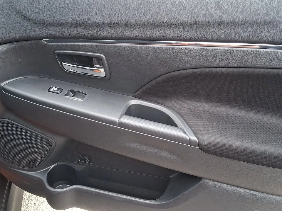 2024 Mitsubishi Outlander - Image 10 of 20
