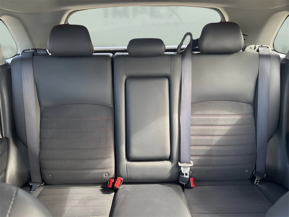 2024 Mitsubishi Outlander Sport - Image 10 of 12