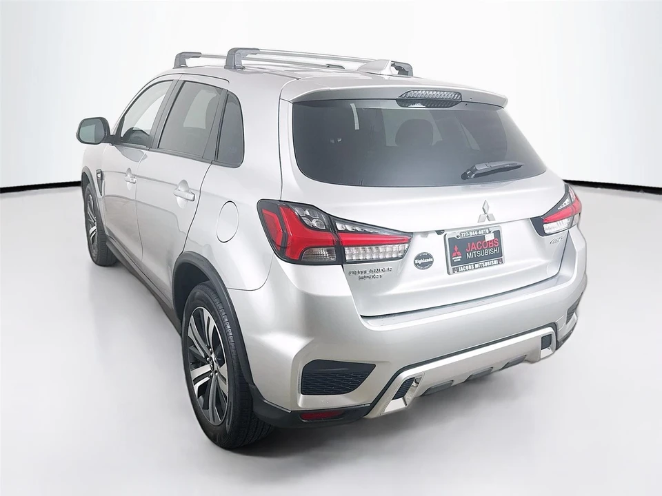 2024 Mitsubishi Outlander - Image 12 of 19