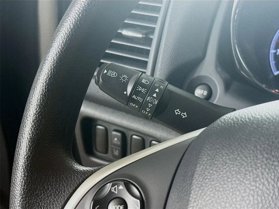 2024 Mitsubishi Outlander - Image 4 of 19