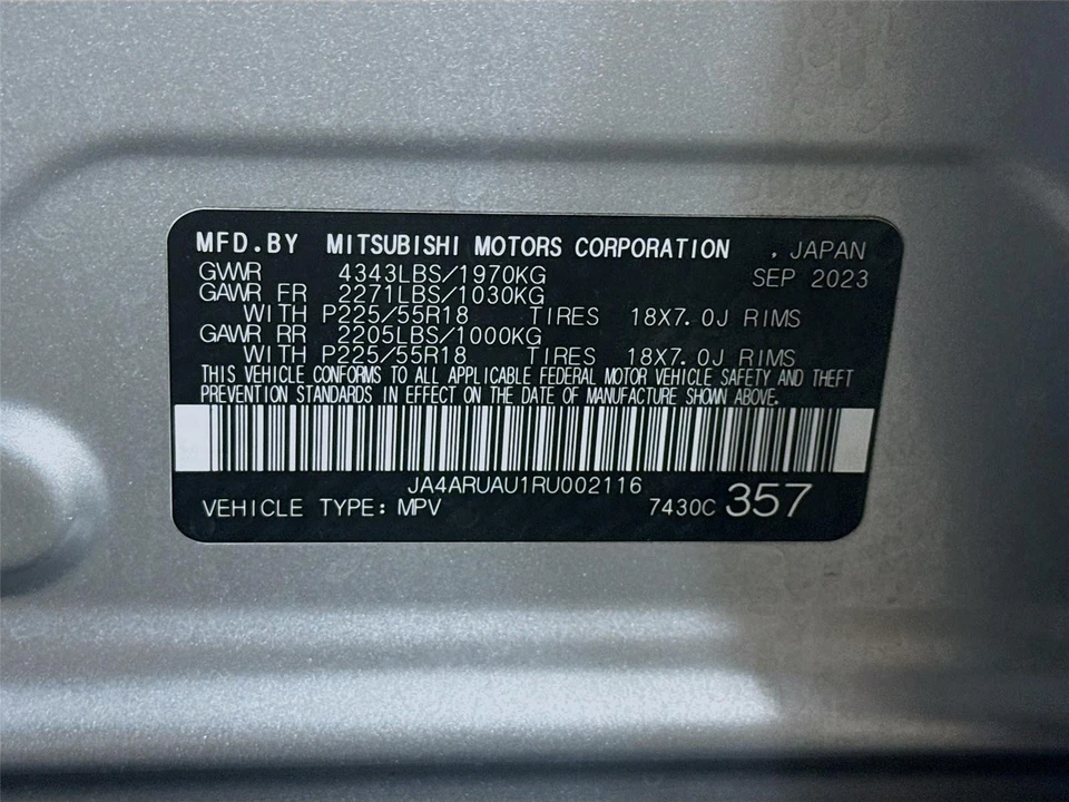 2024 Mitsubishi Outlander - Image 16 of 19