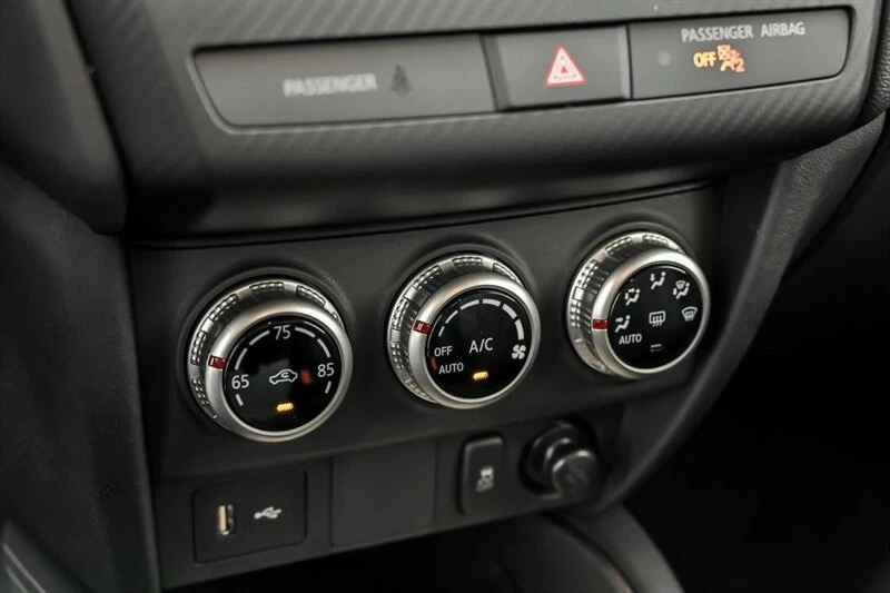 2024 Mitsubishi Outlander - Image 19 of 21
