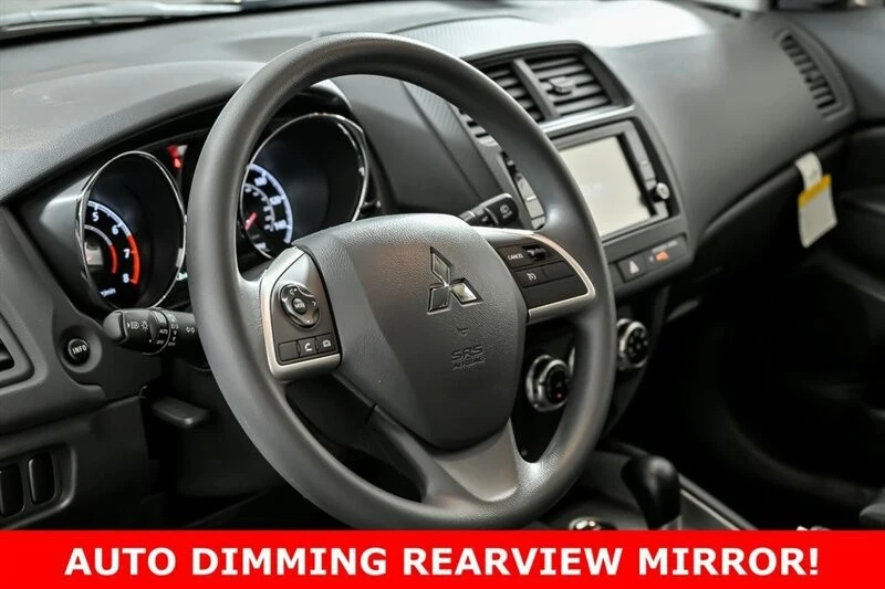 2024 Mitsubishi Outlander - Image 15 of 21