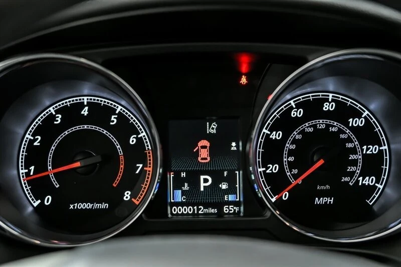 2024 Mitsubishi Outlander - Image 16 of 21