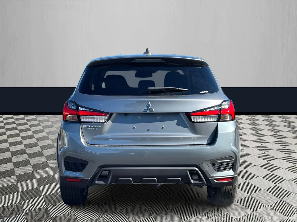 2024 Mitsubishi Outlander - Image 5 of 31