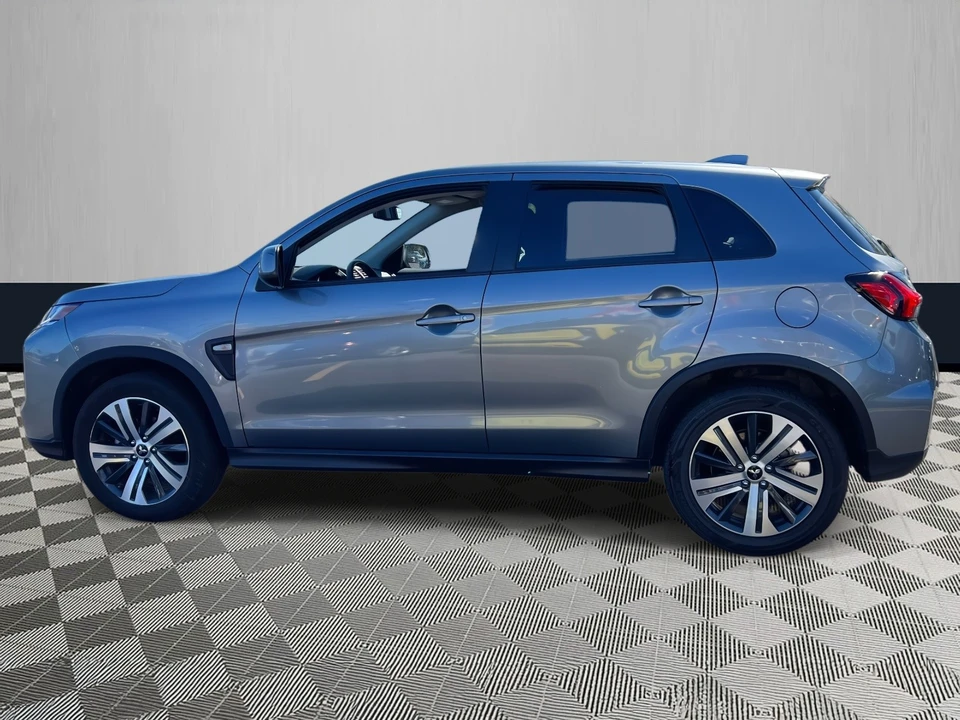 2024 Mitsubishi Outlander - Image 3 of 31