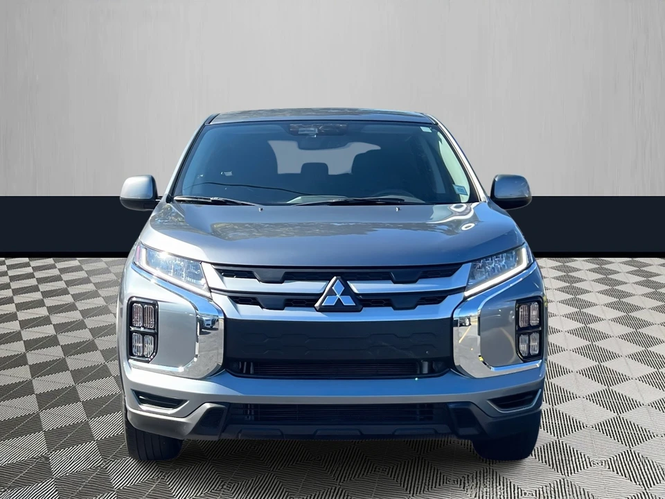 2024 Mitsubishi Outlander - Image 8 of 31