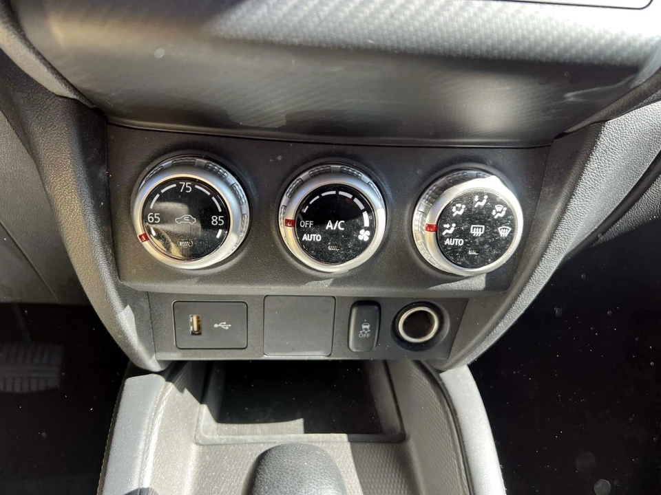 2024 Mitsubishi Outlander - Image 23 of 31