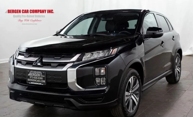 2024 Mitsubishi Outlander - Image 3 of 12