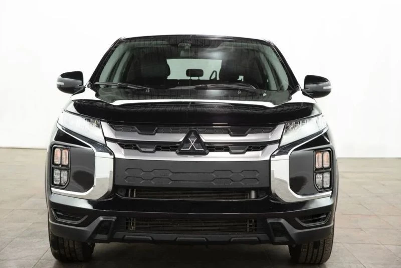 2024 Mitsubishi Outlander - Image 2 of 12