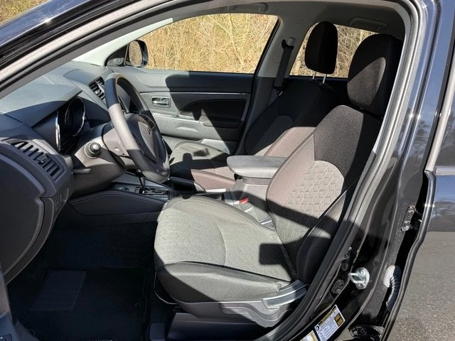 2024 Mitsubishi Outlander - Image 11 of 21