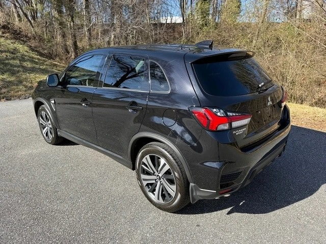 2024 Mitsubishi Outlander - Image 8 of 21