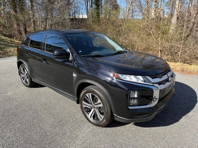 2024 Mitsubishi Outlander - Image 4 of 21